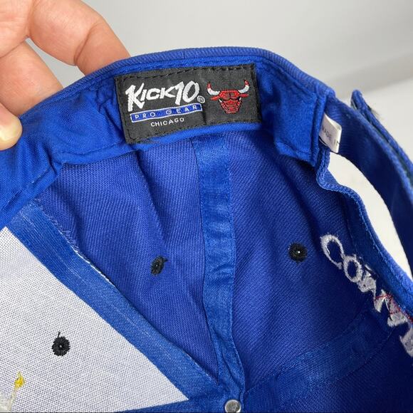 Vintage Chicago Bulls 3 Peat Rare Blue Cap - Picture 4 of 9